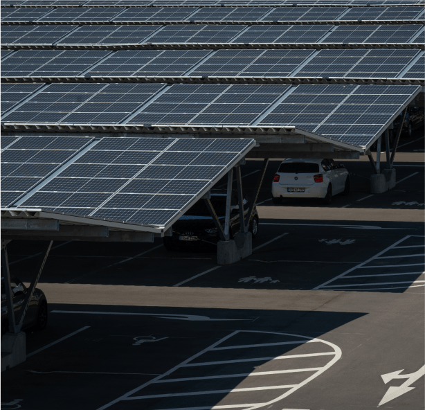 Solarenergie-Carports-Parkplätze-Photovoltaik