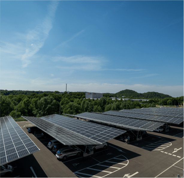 Carport-Solar-Parkplatz-Strom