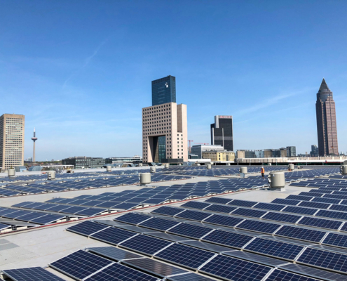 Solaranlage-Flachdach-Frankfurt