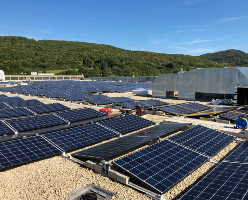Solarenergie-Gewerbe-Dach